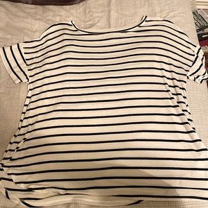 barely worn black and white stripped shirt